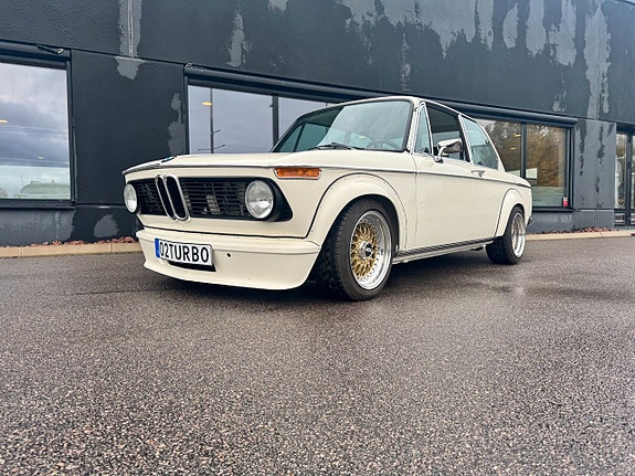 BMW 2002 22 of 30