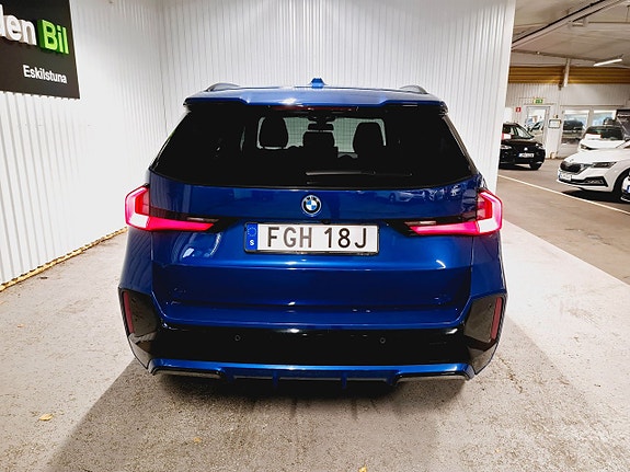 BMW X1 5 of 5