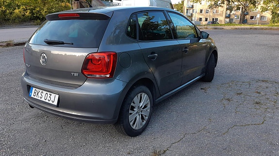Volkswagen Polo 10 of 14