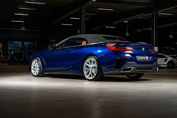 BMW M850i 5 of 5