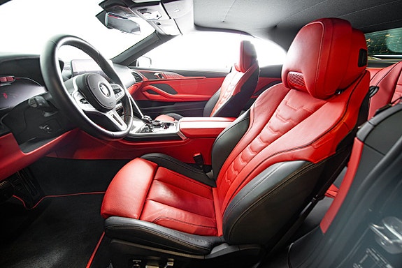 BMW M850i 15 of 30