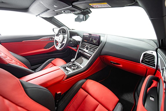 BMW M850i 17 of 30