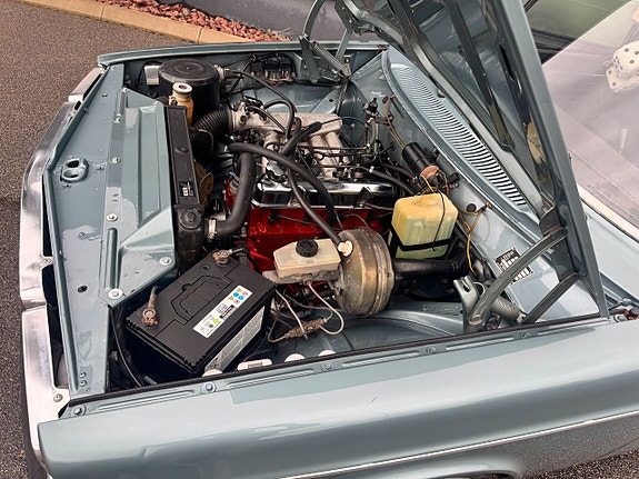 Volvo 142 14 of 19