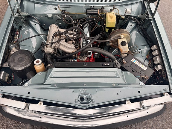 Volvo 142 12 of 19