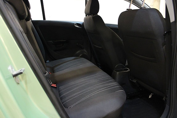 Opel Corsa 9 of 11