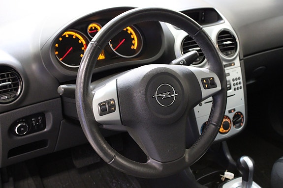 Opel Corsa 10 of 13