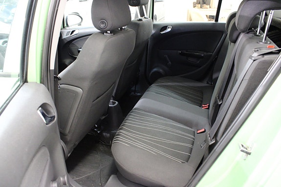 Opel Corsa 7 of 13