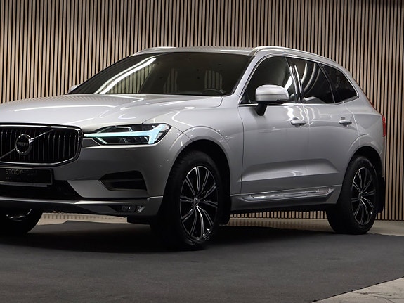 Volvo XC60 2 of 5
