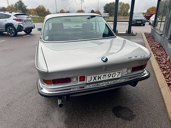 BMW 3.0 CSI 4 of 25