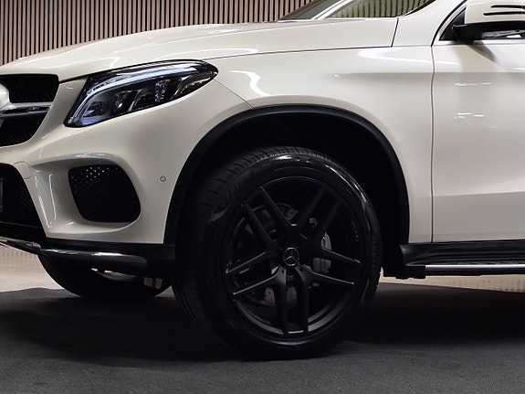 Mercedes-Benz GLE350 d 5 of 5