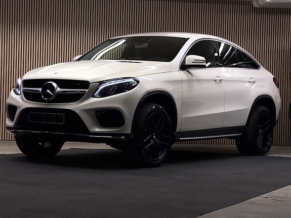 Mercedes-Benz GLE350 d 28 of 28