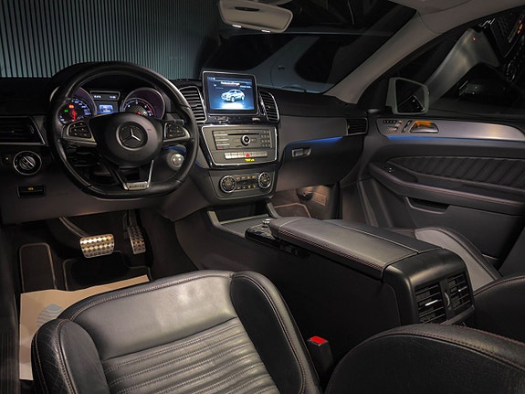 Mercedes-Benz GLE350 d 15 of 28