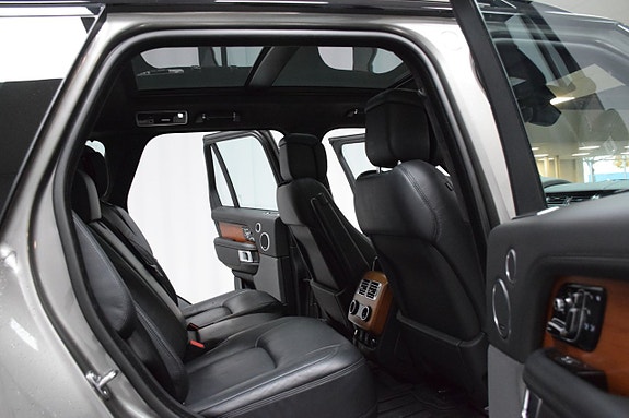 Land Rover Range Rover 22 of 29