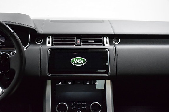 Land Rover Range Rover 17 of 29