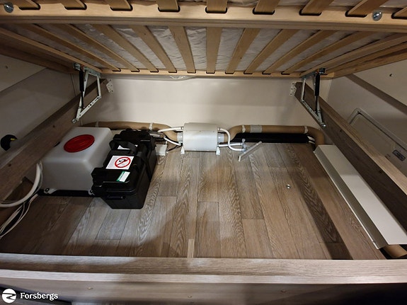 Hobby 390 SF On Tour // 1200 kg totalvikt 12 of 21