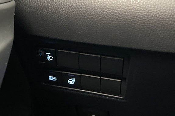 Toyota Yaris 18 of 28