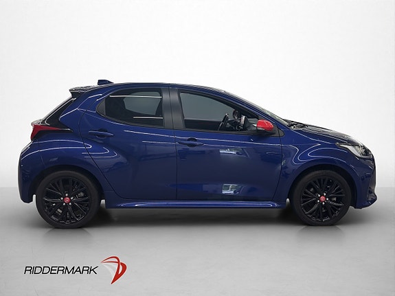Toyota Yaris 9 of 28
