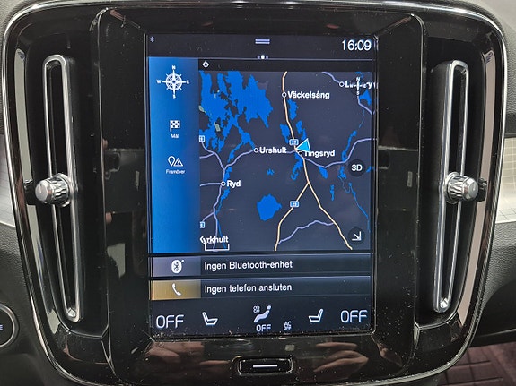 Volvo XC40 7 of 11