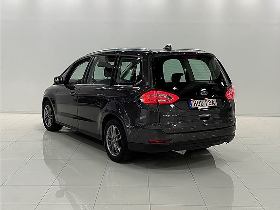 Ford Galaxy 3 of 5