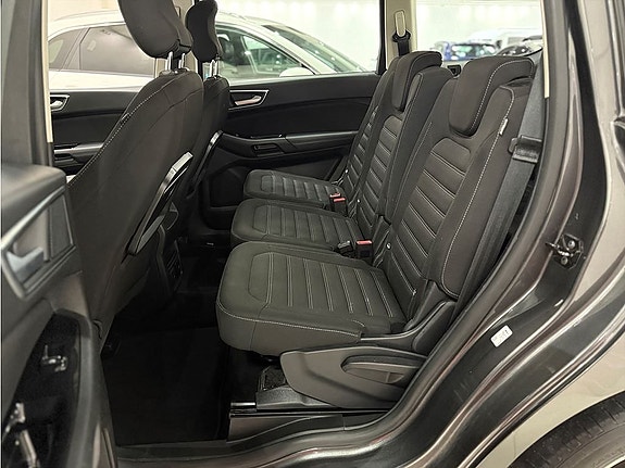 Ford Galaxy 10 of 15