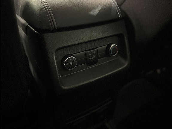 Ford Galaxy 14 of 15