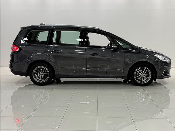 Ford Galaxy 5 of 5