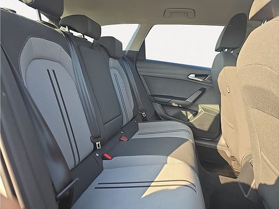 Seat Leon 14 of 17