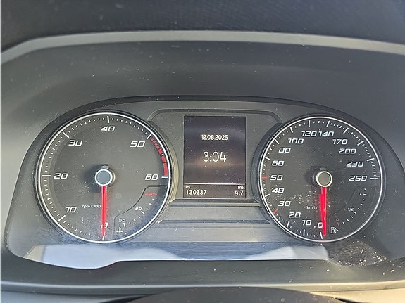 Seat Leon 12 of 17