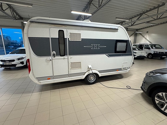 Hobby 400 SFE DE Luxe