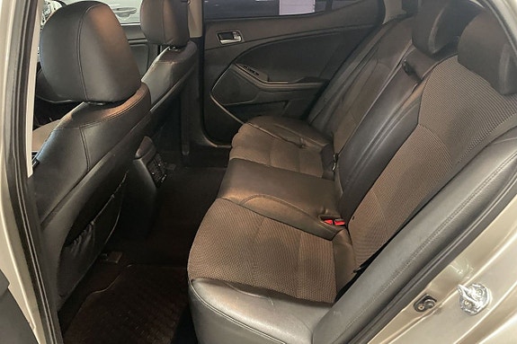 Kia Optima 13 of 15