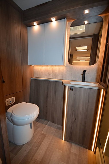 Kabe ONYX 630 TDL KS 12 of 13