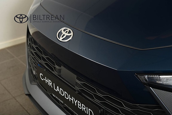 Toyota C-HR 8 of 13