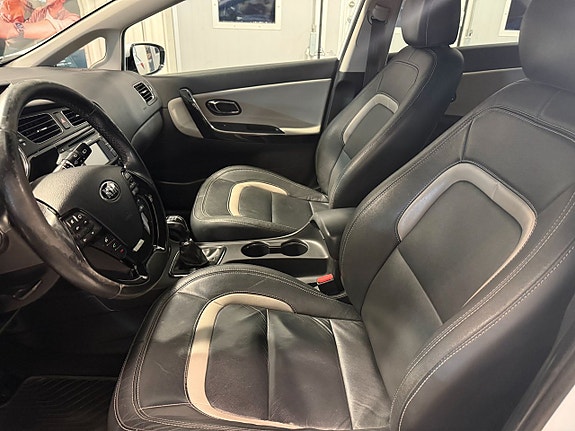 Kia Ceed 9 of 16