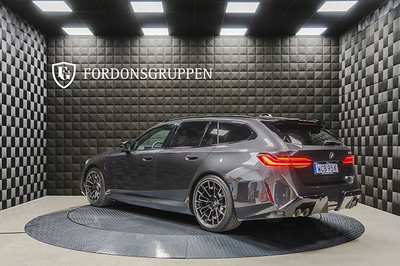 BMW M5 4 of 27