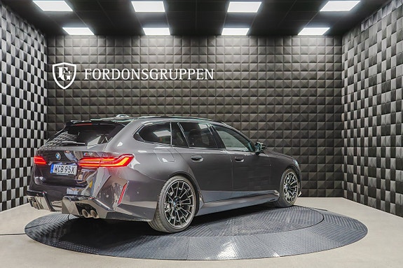 BMW M5 8 of 27
