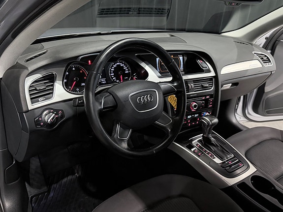 Audi A4 10 of 24