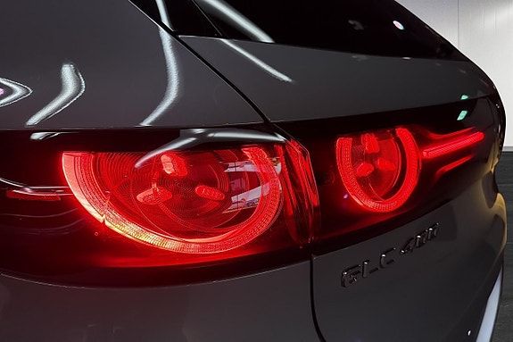 Mercedes-Benz GLC400 18 of 18