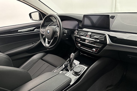 BMW 520 25 of 30