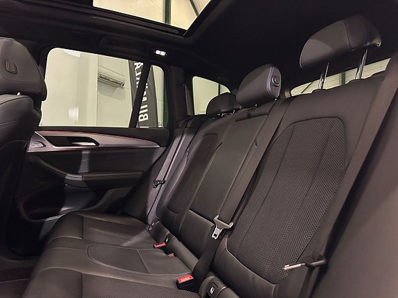 BMW X3 23 of 24