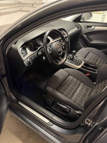 Audi A4 10 of 14