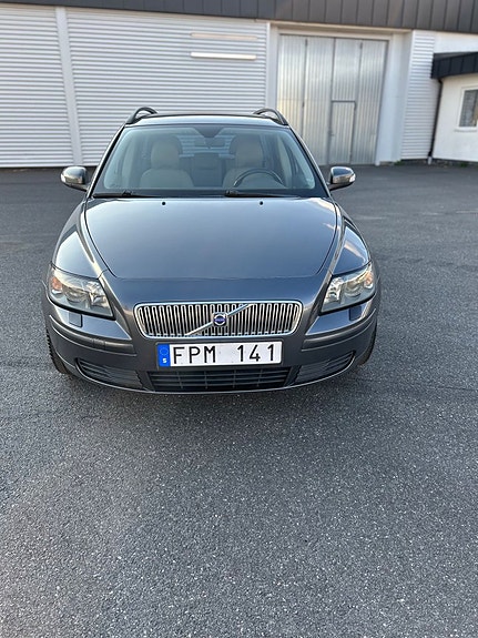 Volvo V50
