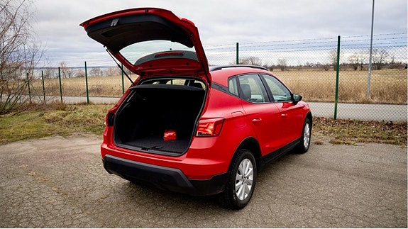 Seat Arona 5 of 15
