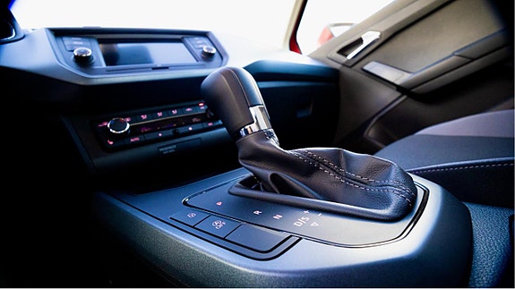 Seat Arona 12 of 15