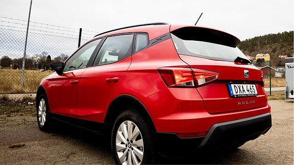 Seat Arona 6 of 15