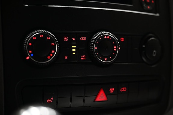 Volkswagen Crafter 27 of 30