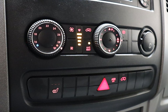 Volkswagen Crafter 21 of 30