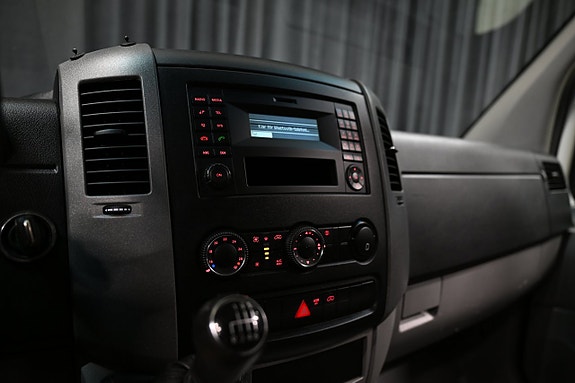 Volkswagen Crafter 25 of 30