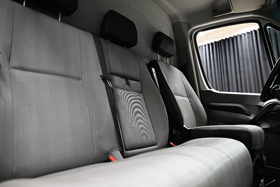 Volkswagen Crafter 18 of 30