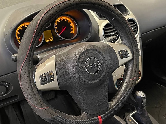 Opel Corsa 10 of 12