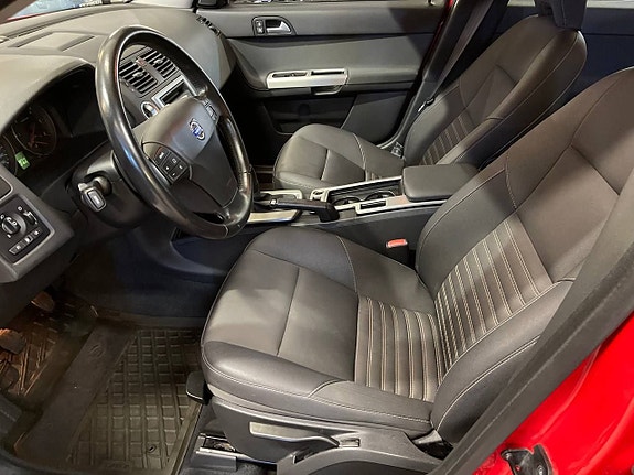 Volvo V50 6 of 13